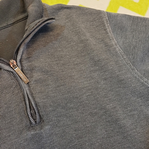 Van Heusen Henley Top Small - Picture 2 of 4